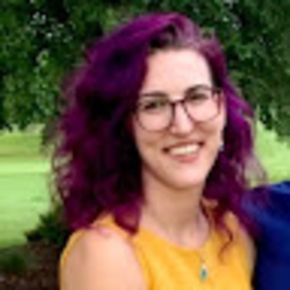 Meet your Posher, Madison - Picture 3 of 3